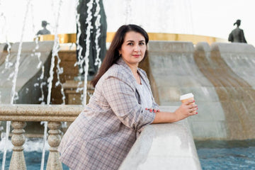 Plus-Size Sarees Address Needs of Heavy Ladies in Traditional Wear