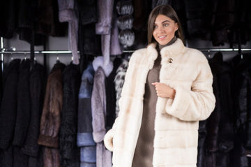 How to Choose the Right Plus Size Jacket for Winter