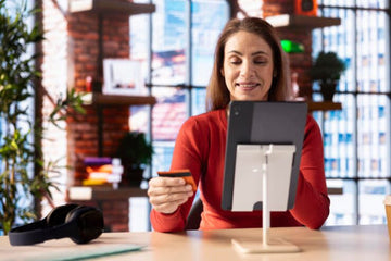 Fit-Focused Brands Reduce Return Rates Through Better Guidance