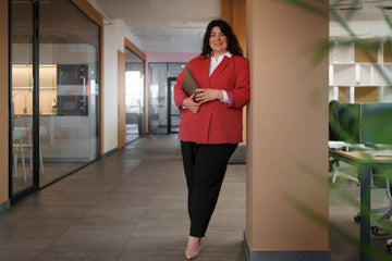 How to Dress for Success in Plus-Size Professional Clothing