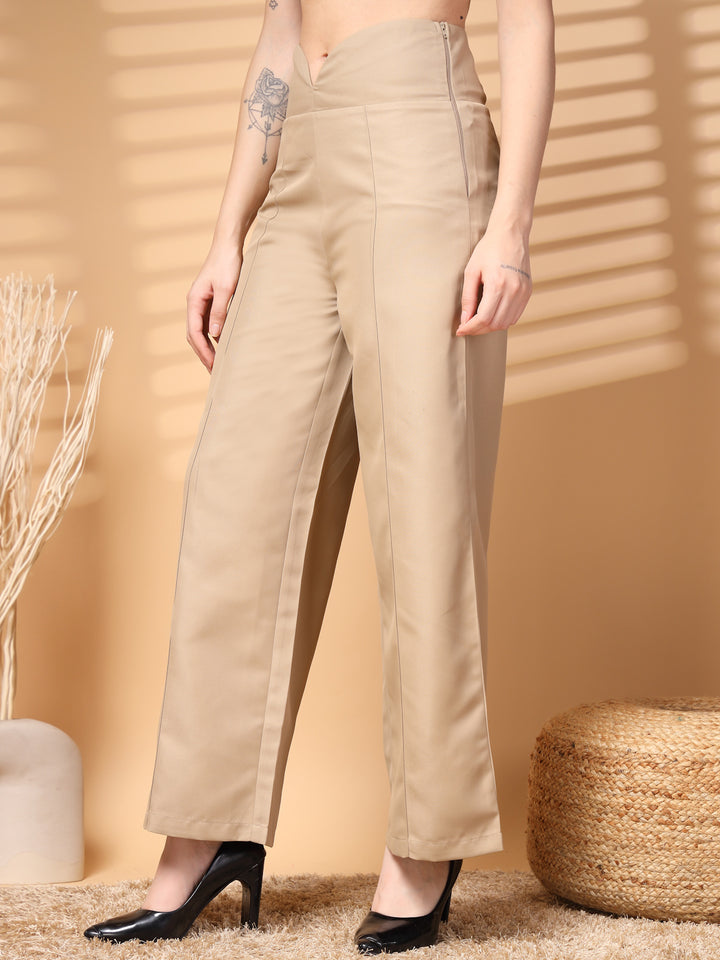 Women Solid Loose Fit High-Rise Trousers