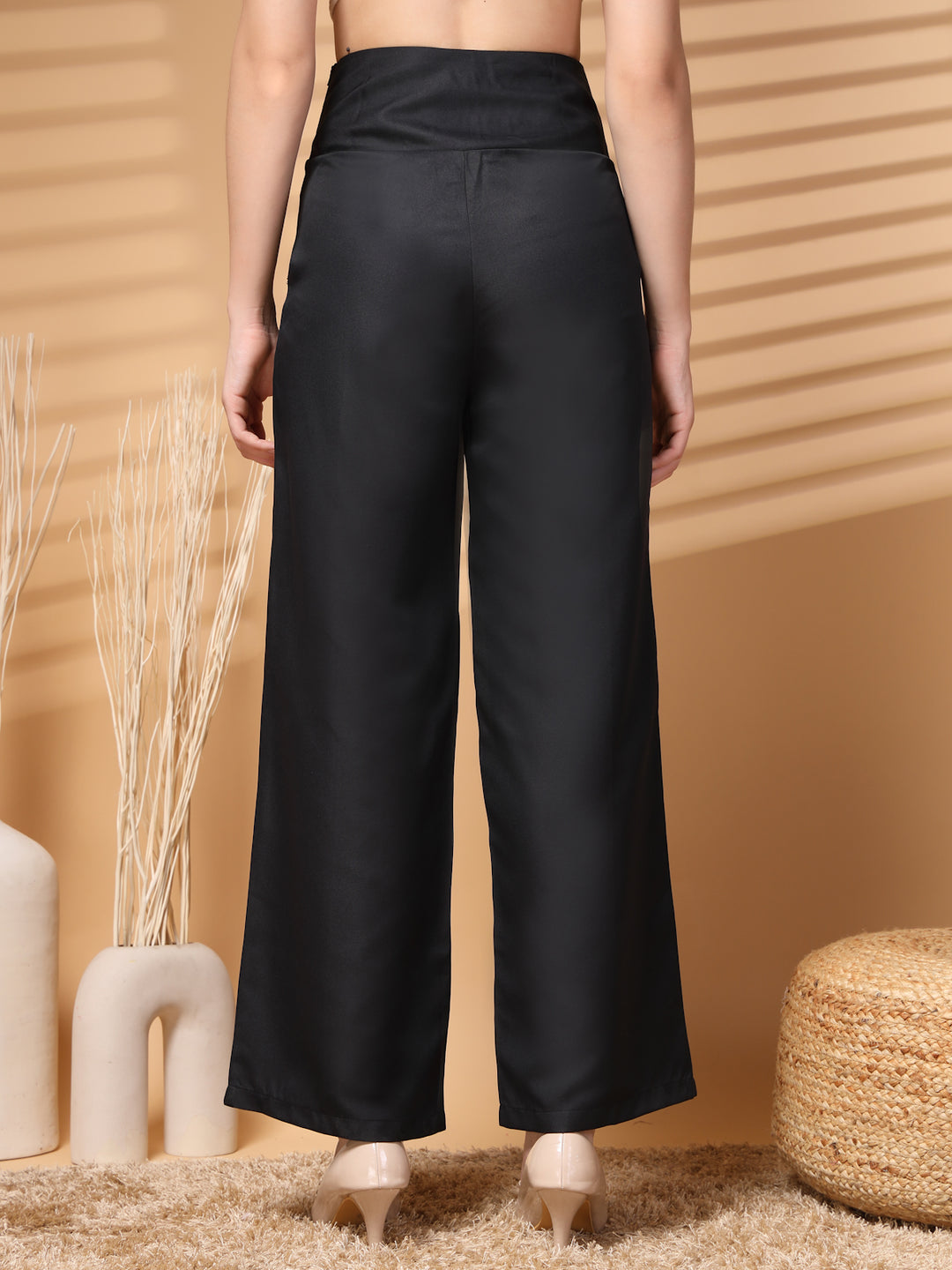 Women Loose Fit High-Rise Trousers