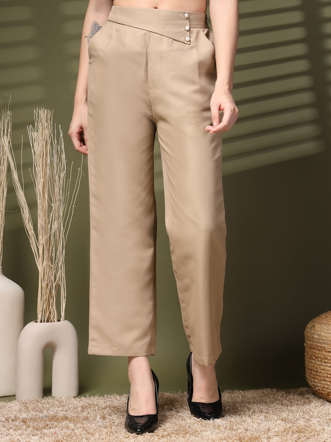 Women Mid-Rise Loose Fit Bootcut Trousers