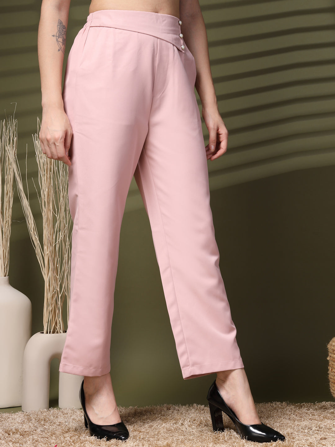 Women Solid Loose Fit Trousers