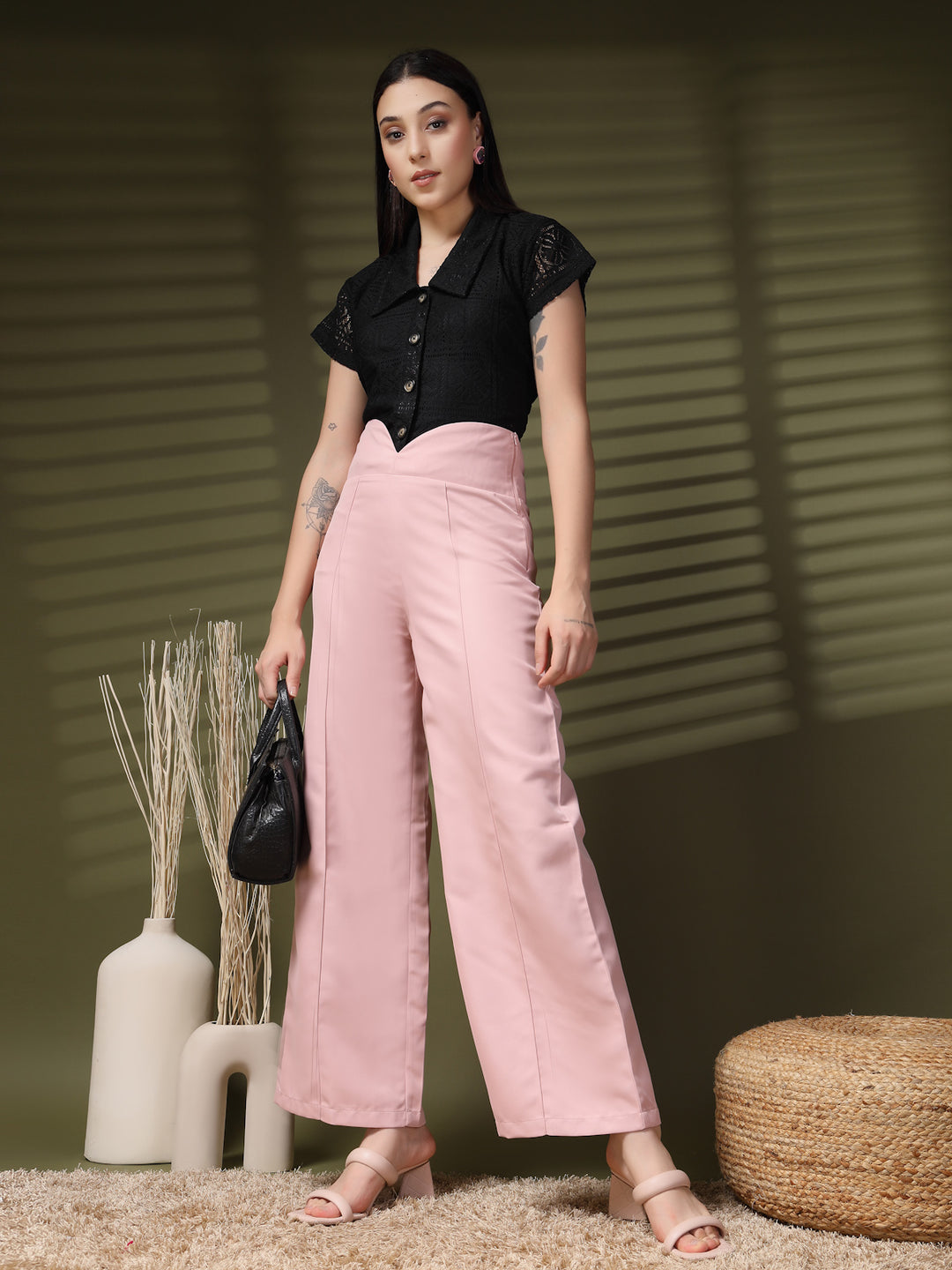 Women Loose Fit High-Rise Trousers