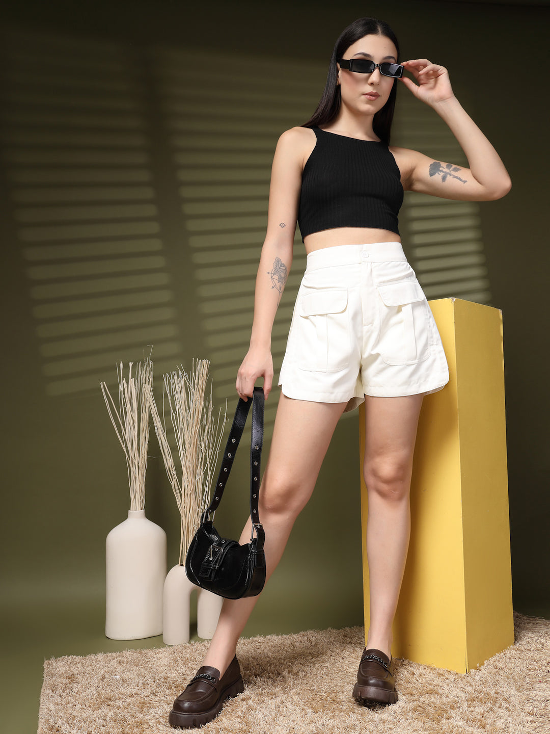 Women Polyester Mid-Rise Shorts