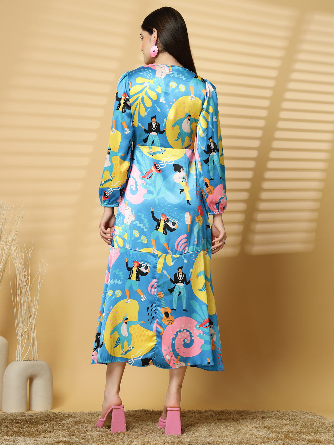 Women V-Neck Humour and Comic Puff Sleeve Maxi Dress