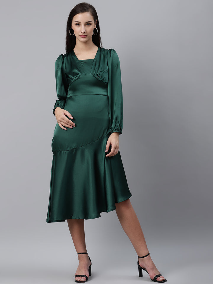 plusS Green Pleated Solid Midi A-Line Dress