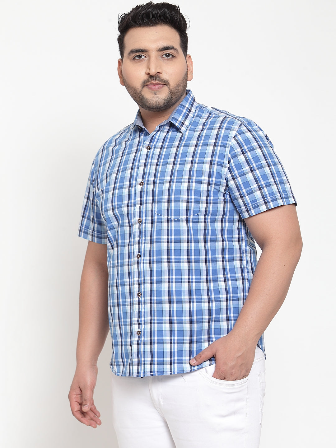 Men Blue & White Regular Fit Checked Casual Shirt