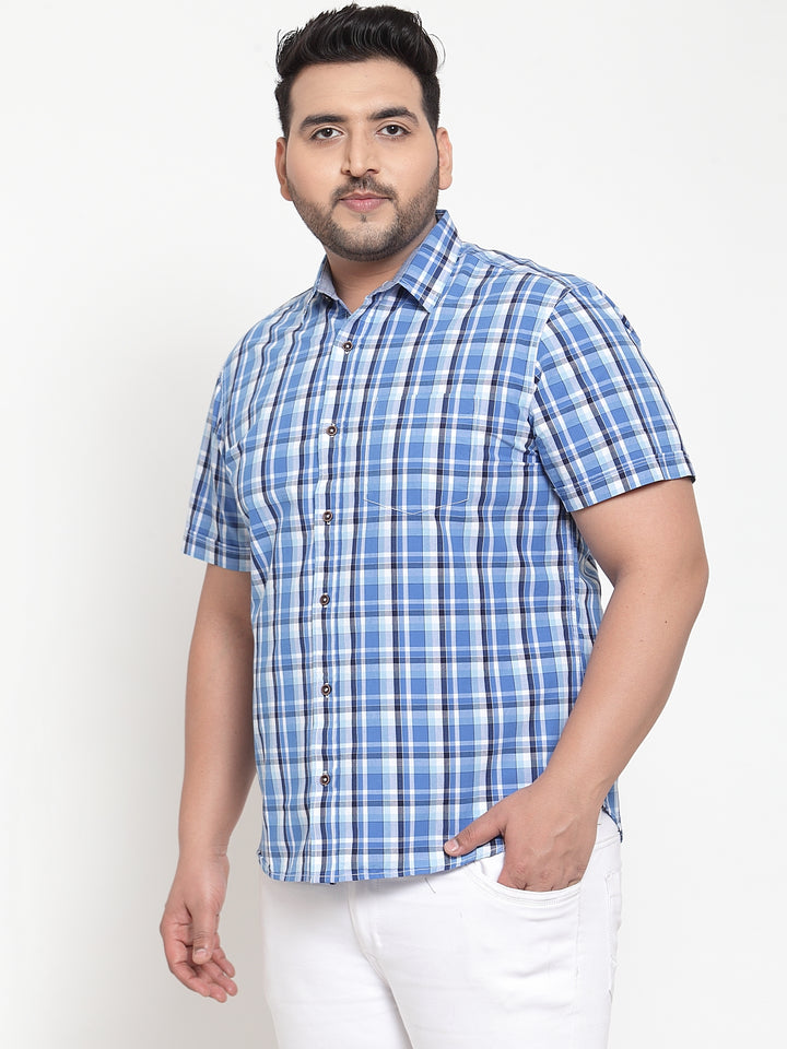 Men Blue & White Regular Fit Checked Casual Shirt