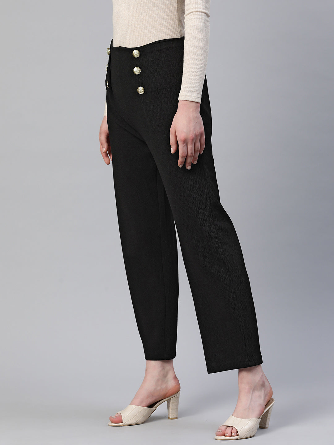 plusS Women Cropped Trousers With Button Detail