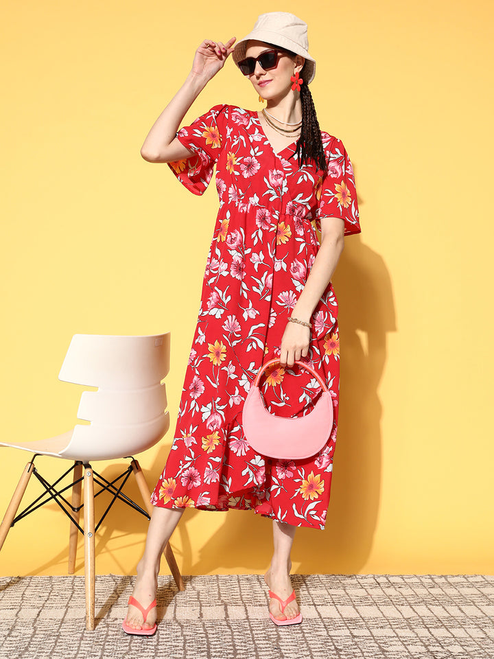 plusS Women Alluring Red Floral Vacay Attire