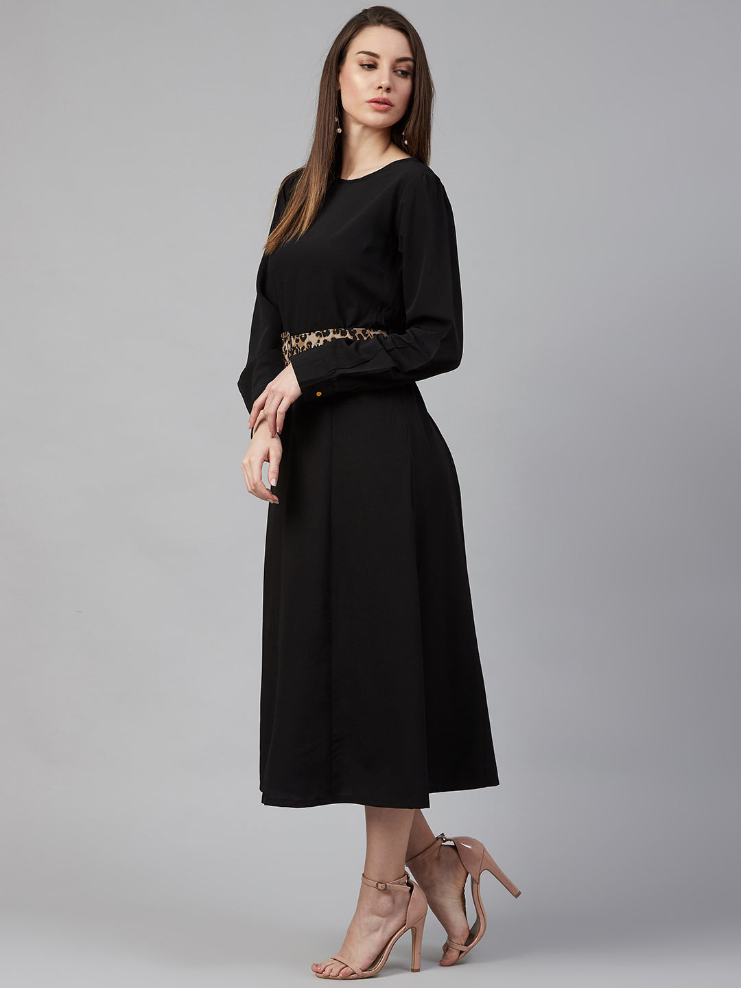 plusS Black Pleated Midi Dress