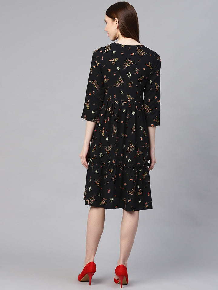 plusS Women Black  Green Floral Print A-Line Dress