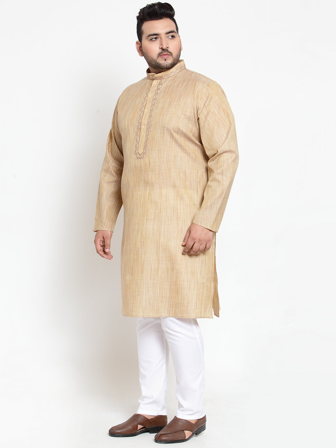 Men Beige & White Solid Kurta with Pyjamas