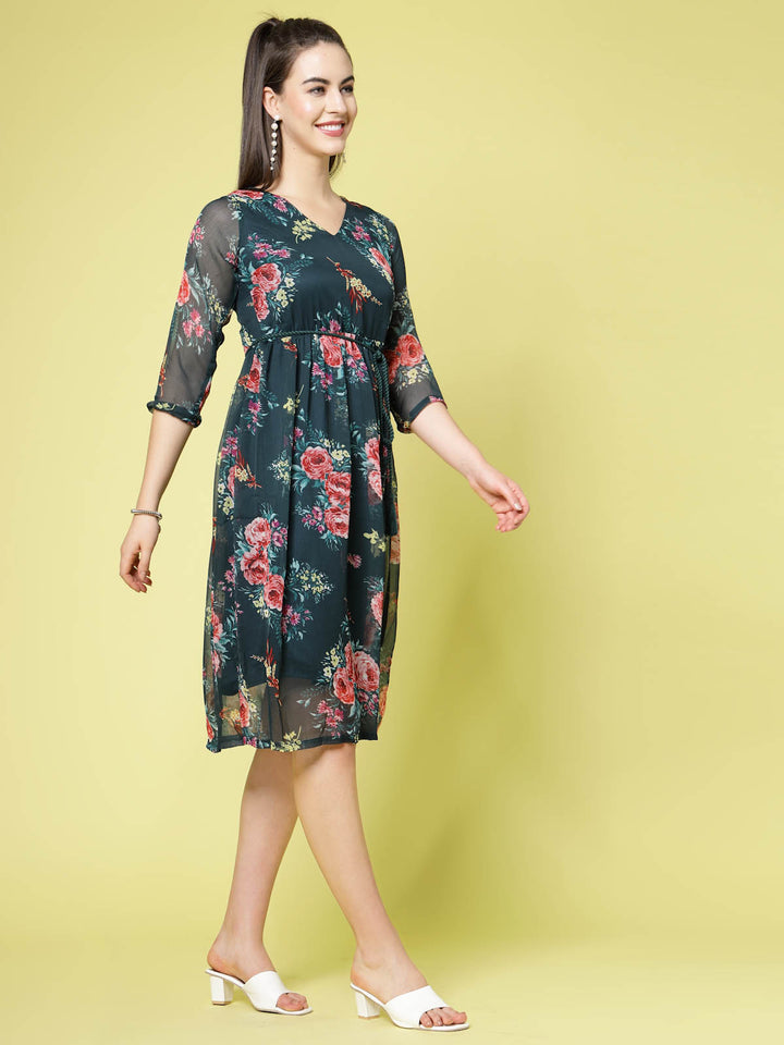 Green Floral Printed V-Neck Tie-Up Detail Fit  Flare Dress