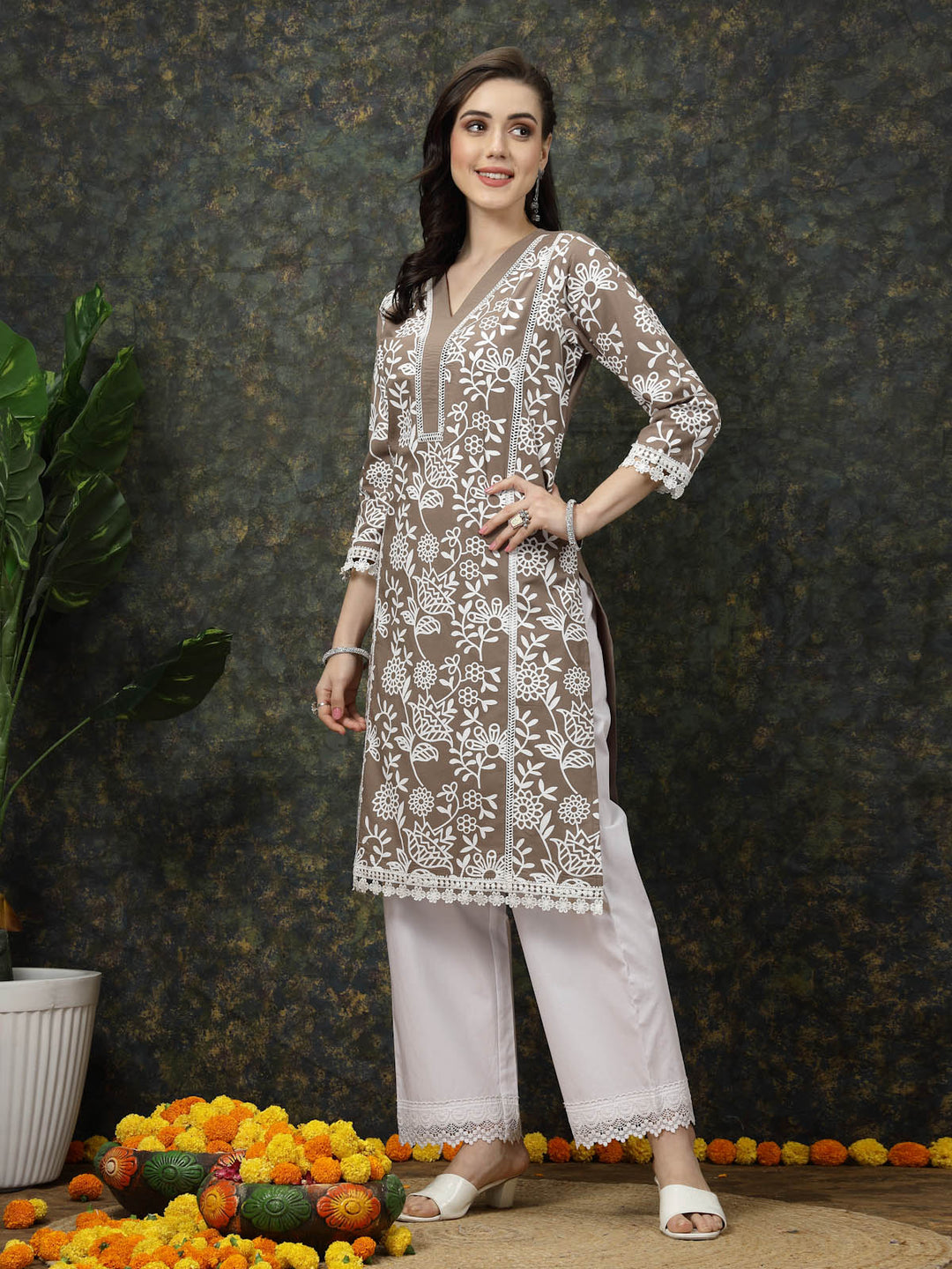 Brown & White Floral Printed Cotton Straight Kurta