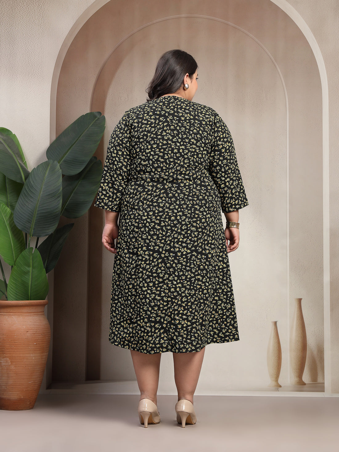 Plus Size Women Stunning Black Floral Volume Play Dress