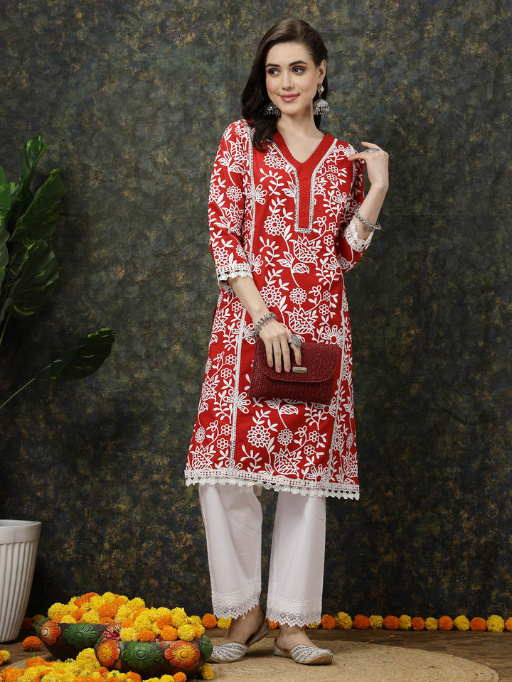 Red Floral Printed Thread Work Cotton Straight Kurta