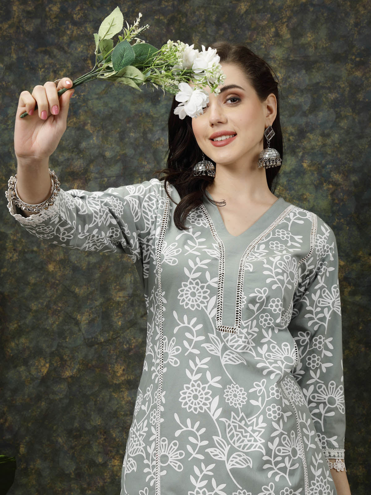 Sea Green & White Floral Printed Cotton Straight Kurta