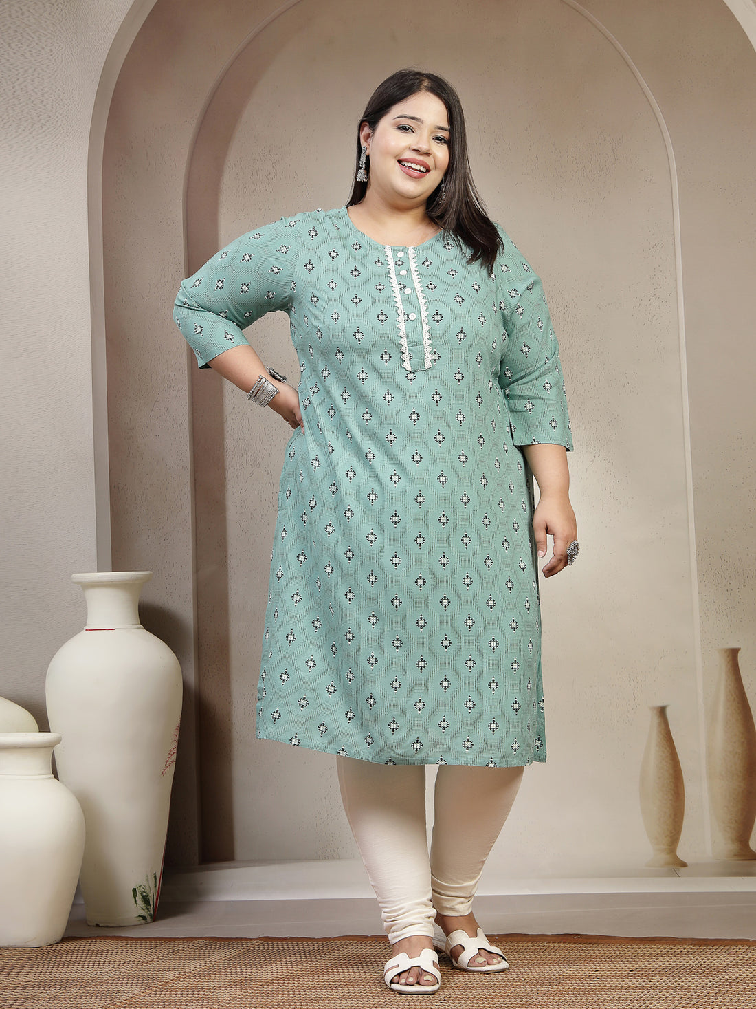 Plus Size Abstract Printed Thread Work Kurta