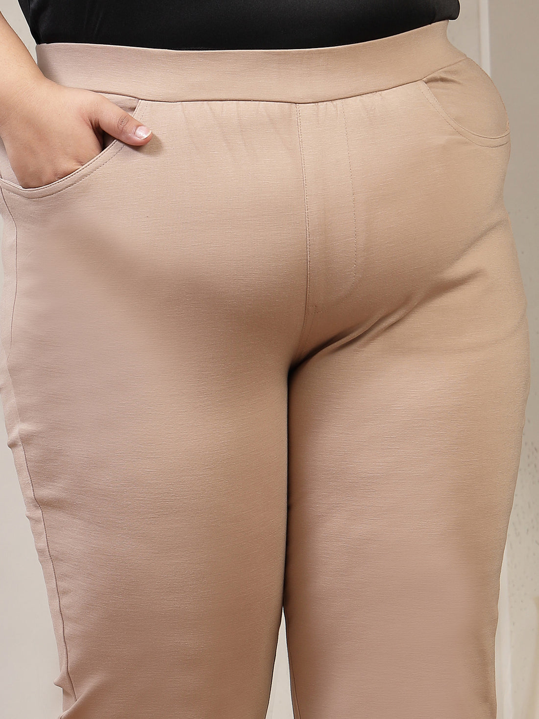 Plus Size Regular Fit Slip-On Jeggings