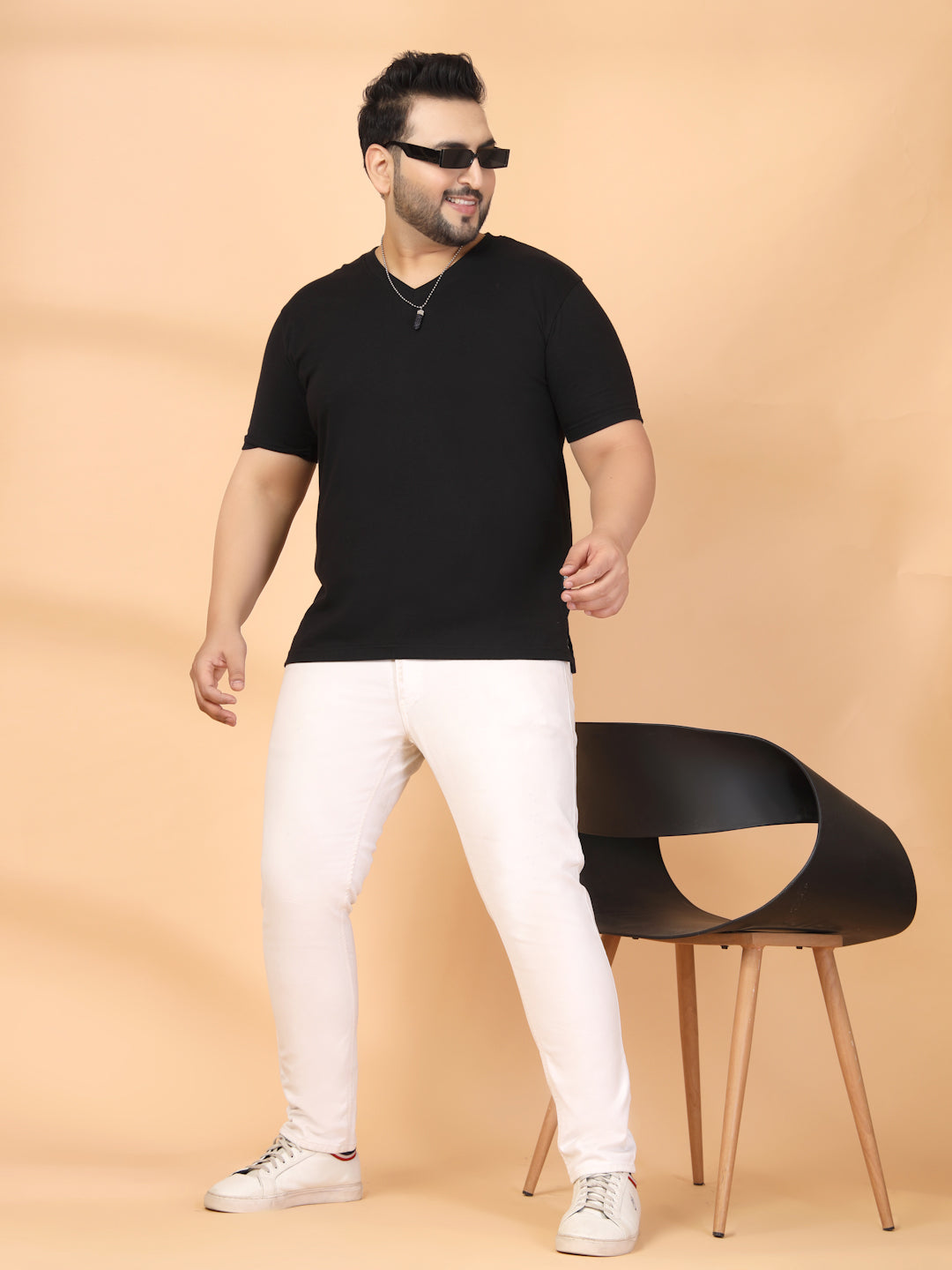 Plus Size Men V-Neck T-shirt