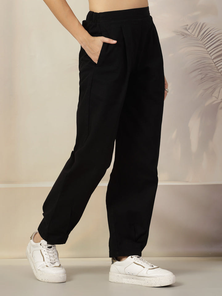 Women Mid-Rise Regular Fit Pleated Cotton Trousers