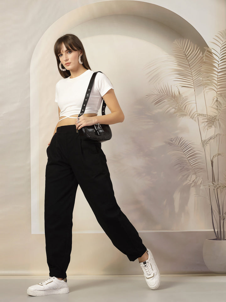 Women Mid-Rise Regular Fit Pleated Cotton Trousers