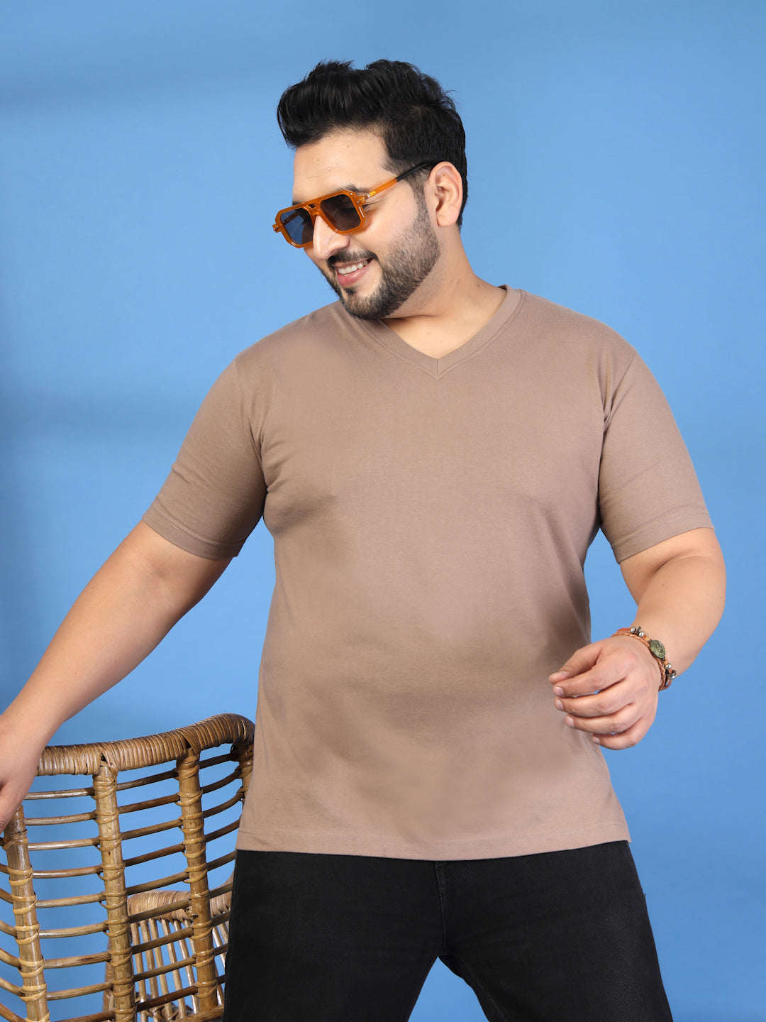 Plus Size Men V-Neck T-shirt