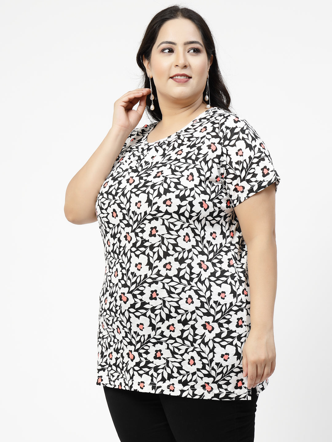 Plus Size Black Floral Printed Cotton T-shirt