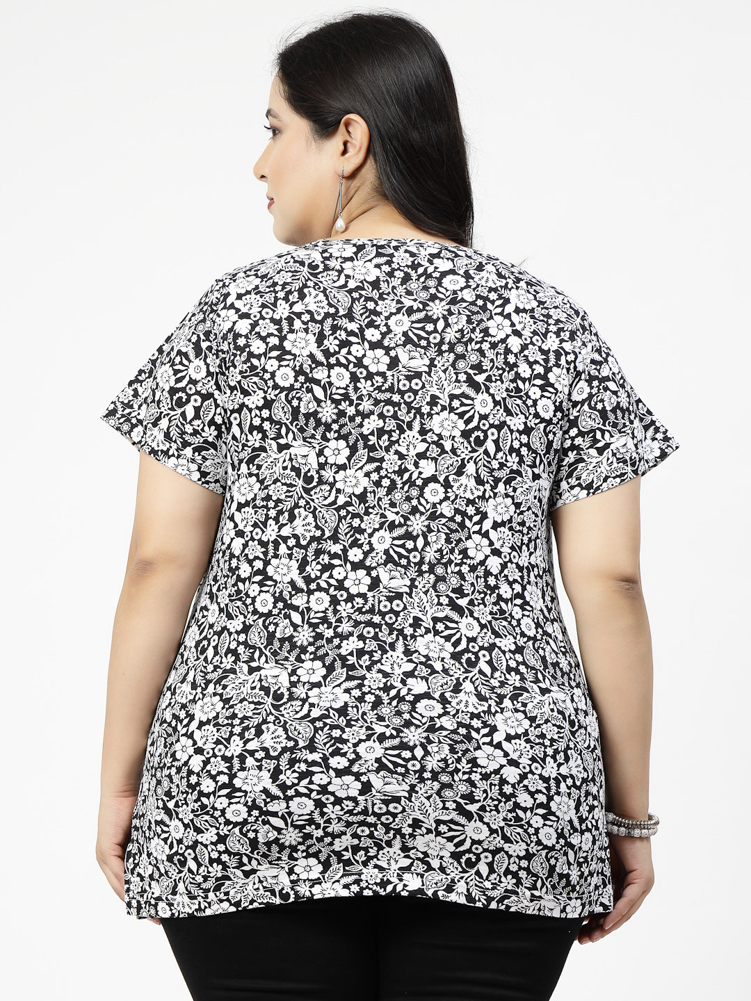 Plus Size Black Floral Printed Cotton T-shirt