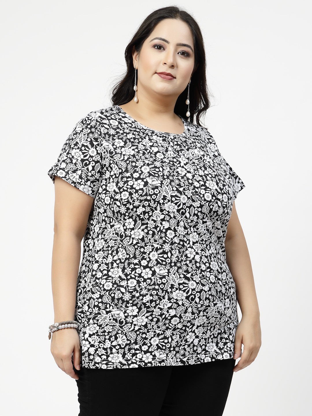 Plus Size Black Floral Printed Cotton T-shirt