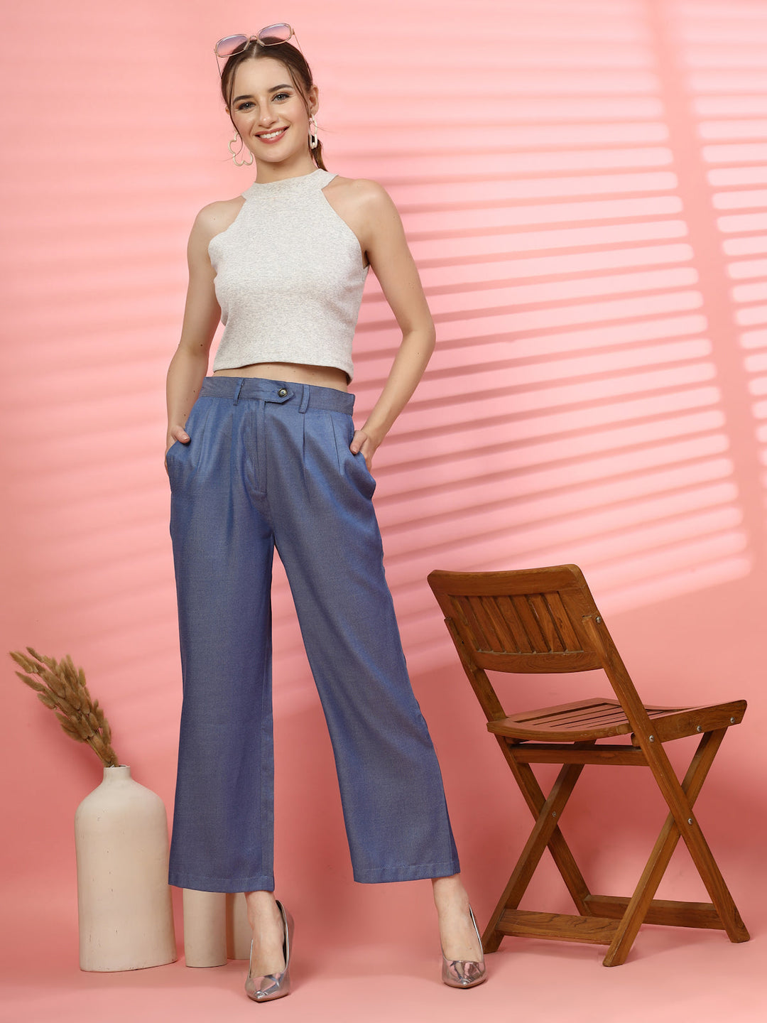 Women Loose Fit Pleated Trousers