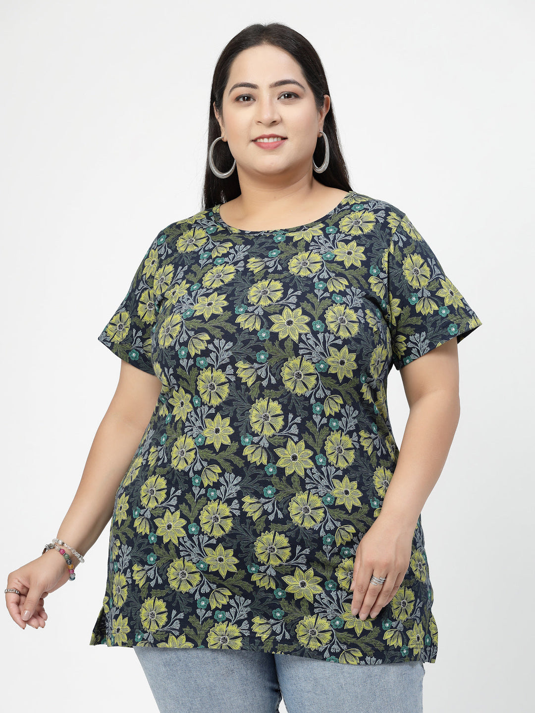 Round Neck Short Sleeves Floral Printed Cotton Regular Fit Plus Size T-shirt