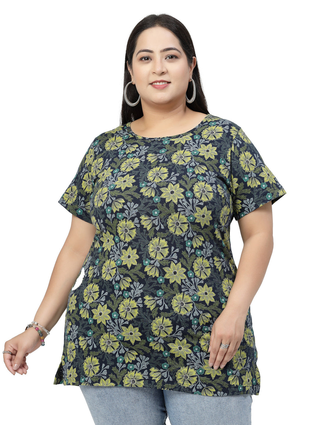 Round Neck Short Sleeves Floral Printed Cotton Regular Fit Plus Size T-shirt