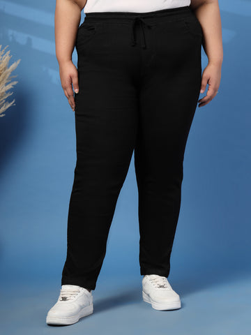Plus Size Regular Fit Mid-Rise Stretchable Jeans
