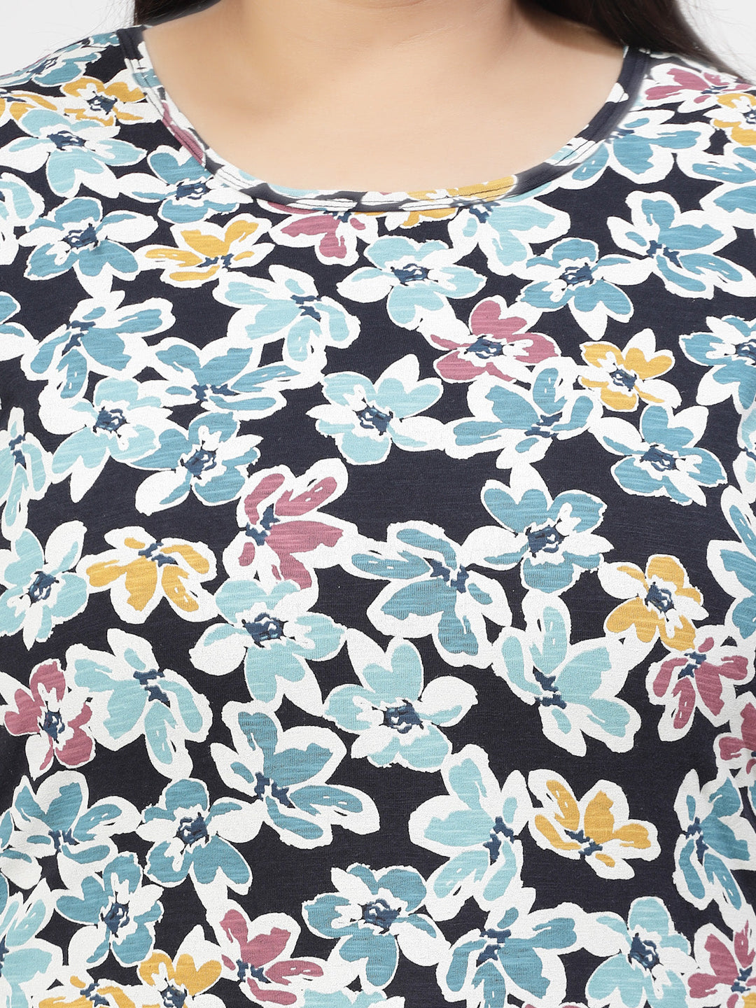 Floral Printed Round Neck Short Sleeves T-shirt