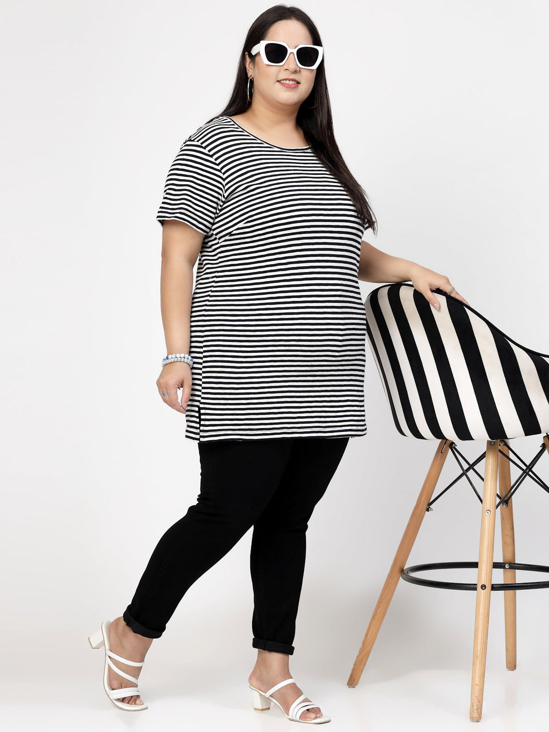 Round Neck Short Sleeves Striped Cotton Regular Fit Plus Size T-shirt