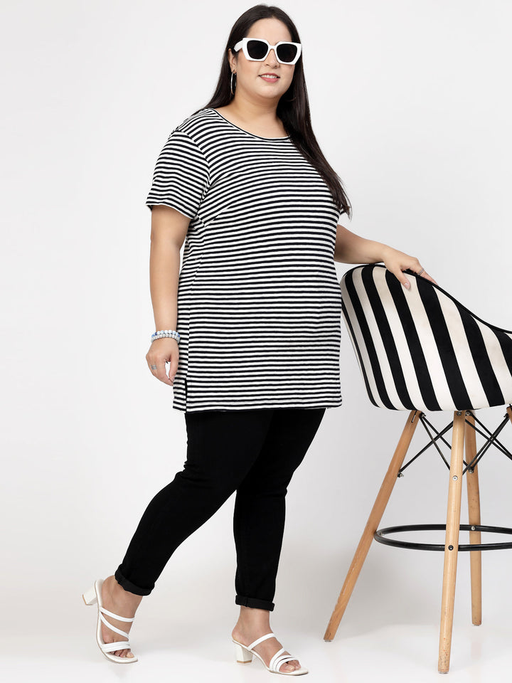 Round Neck Short Sleeves Striped Cotton Regular Fit Plus Size T-shirt