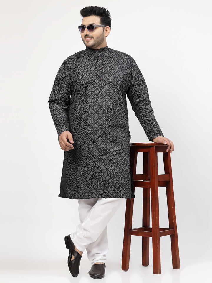 Men Black & White Self Design Kurta with Pyjamas