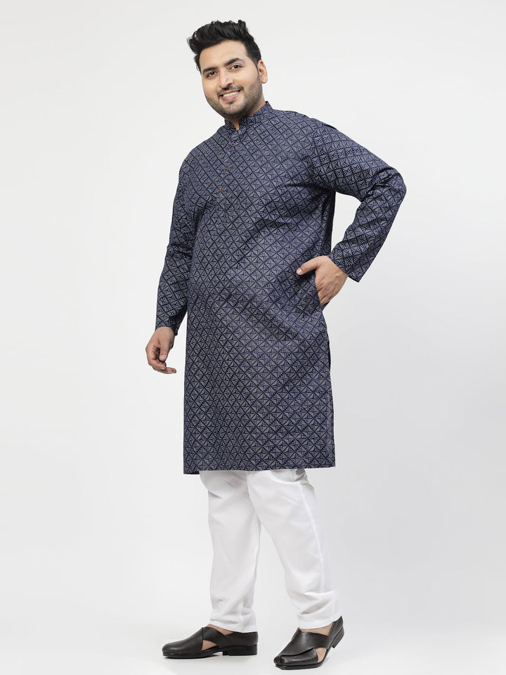 Men Navy & White Self Design Kurta with Pyjamas