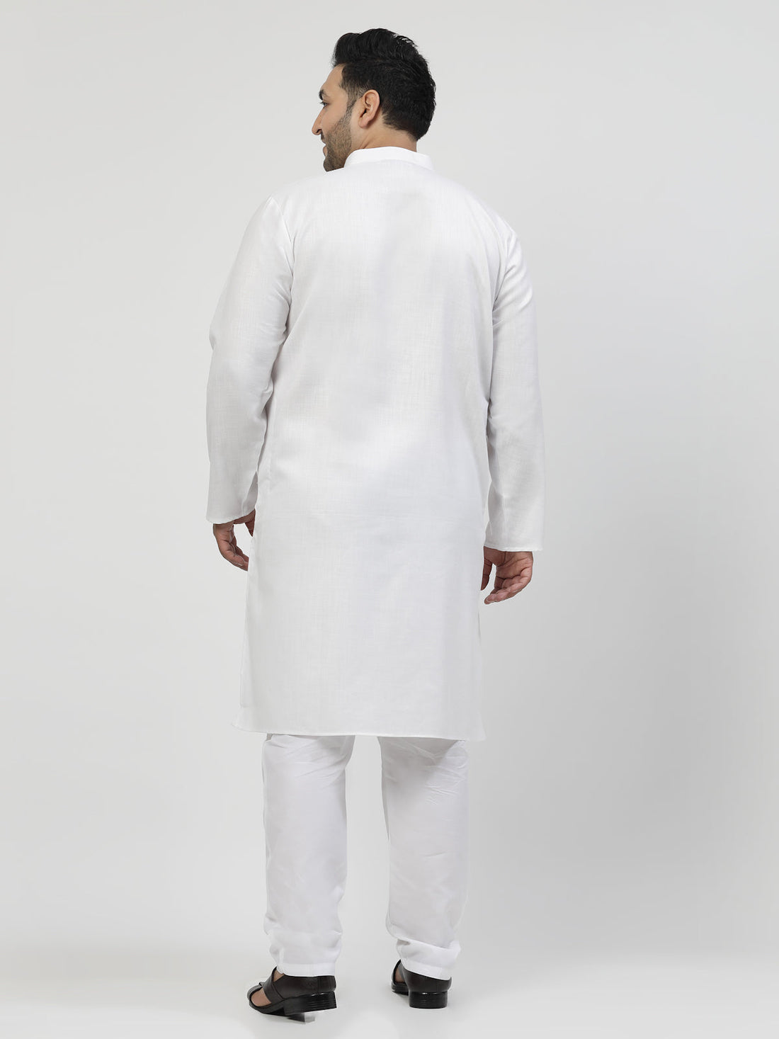 Men White Solid Kurta with Pyjamas