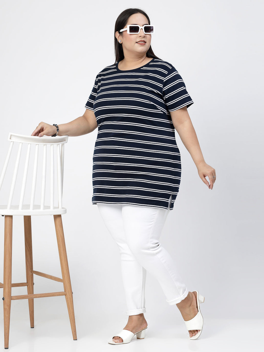 Round Neck Short Sleeves Striped Cotton Regular Fit Plus Size T-shirt