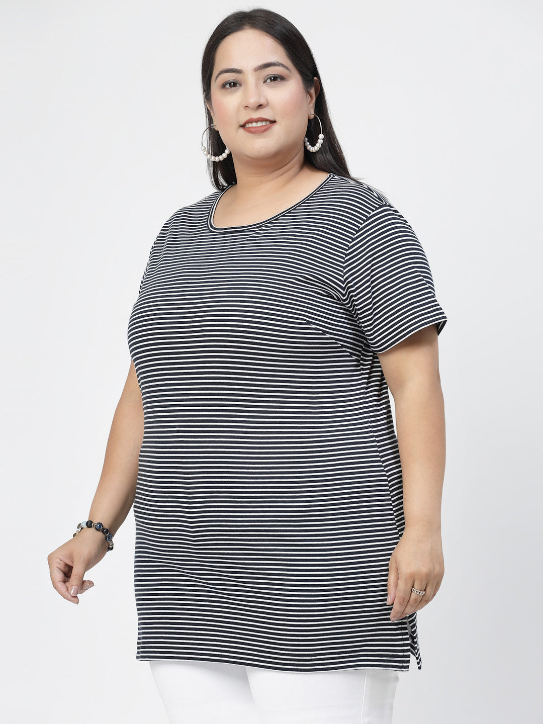 Round Neck Short Sleeves Striped Cotton Regular Fit Plus Size T-shirt