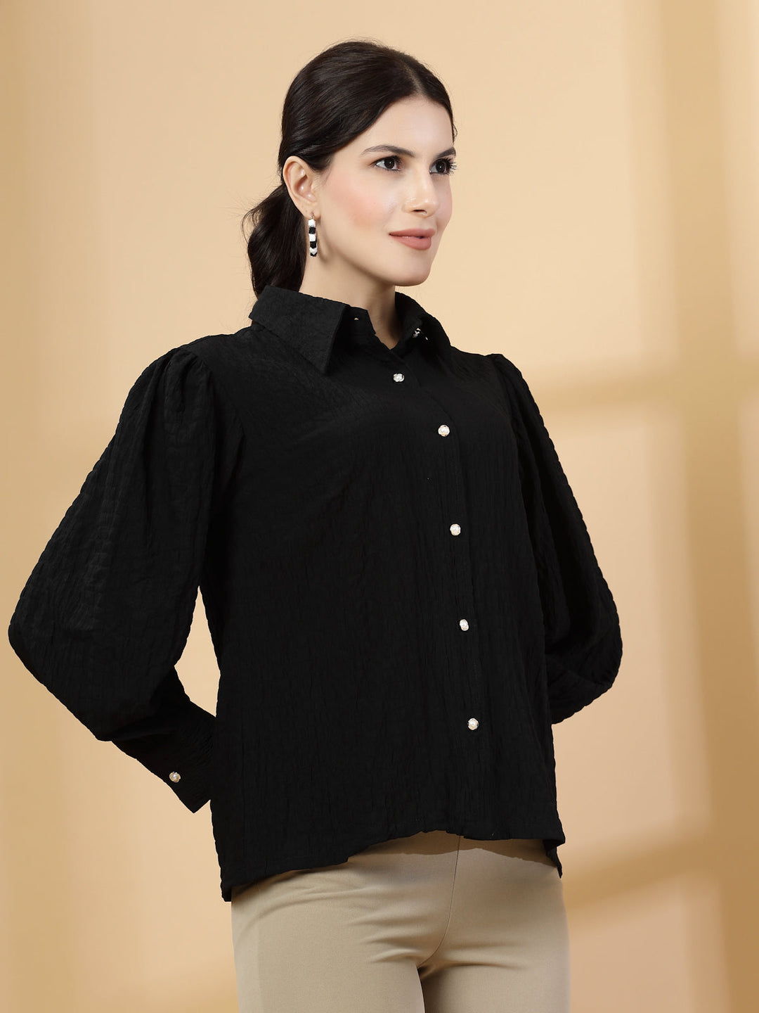 Spread Collar Casual Shirt