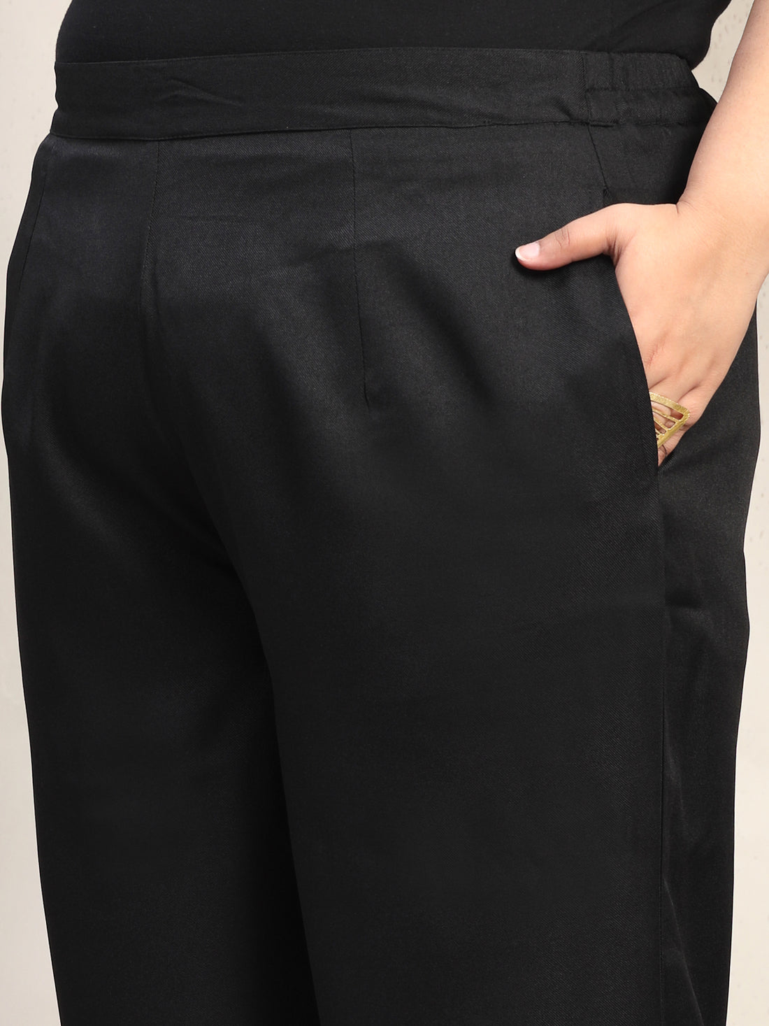 Plus Size Embroidered Spread Collar Shirt & Trouser