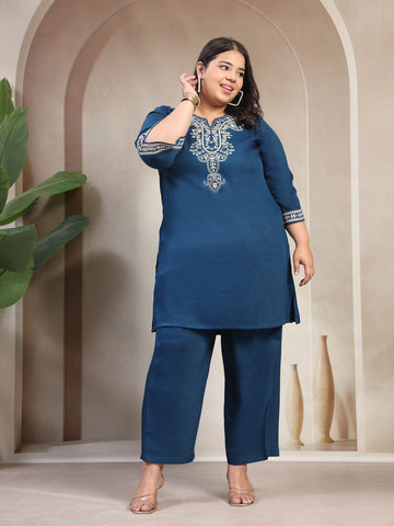Plus Size Women Embroidered Tunic With Trouser