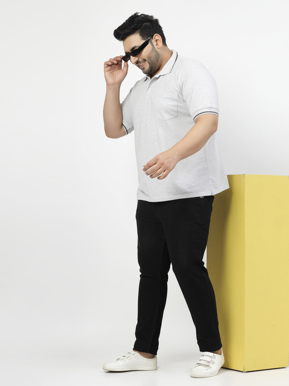 Plus Size Men Grey Solid Polo Collar Cotton T-shirt