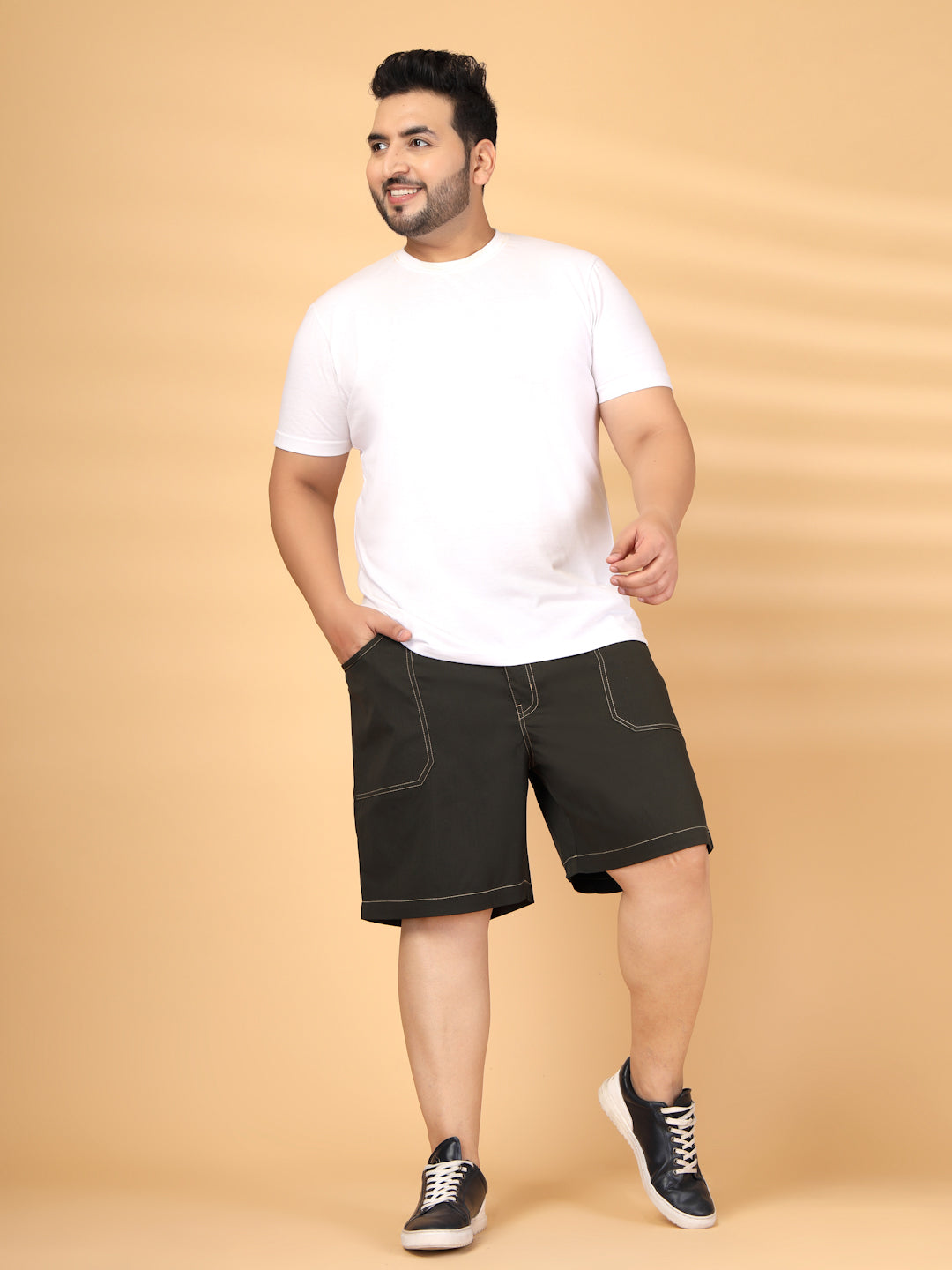 Plus Size Pure Cotton Relaxed-Fit Cargo Shorts